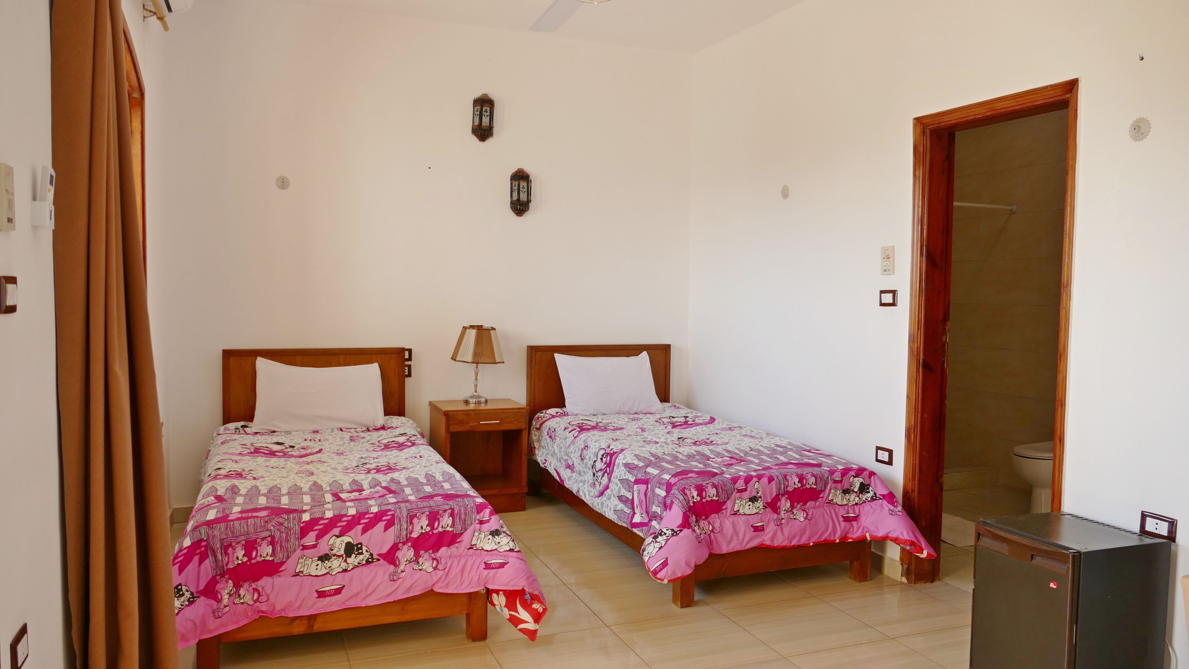 Minibar, desk, iron/ironing board, free WiFi