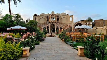 Televisión de pantalla plana