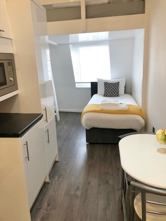 Studio, Ensuite (Twin ) | Interior