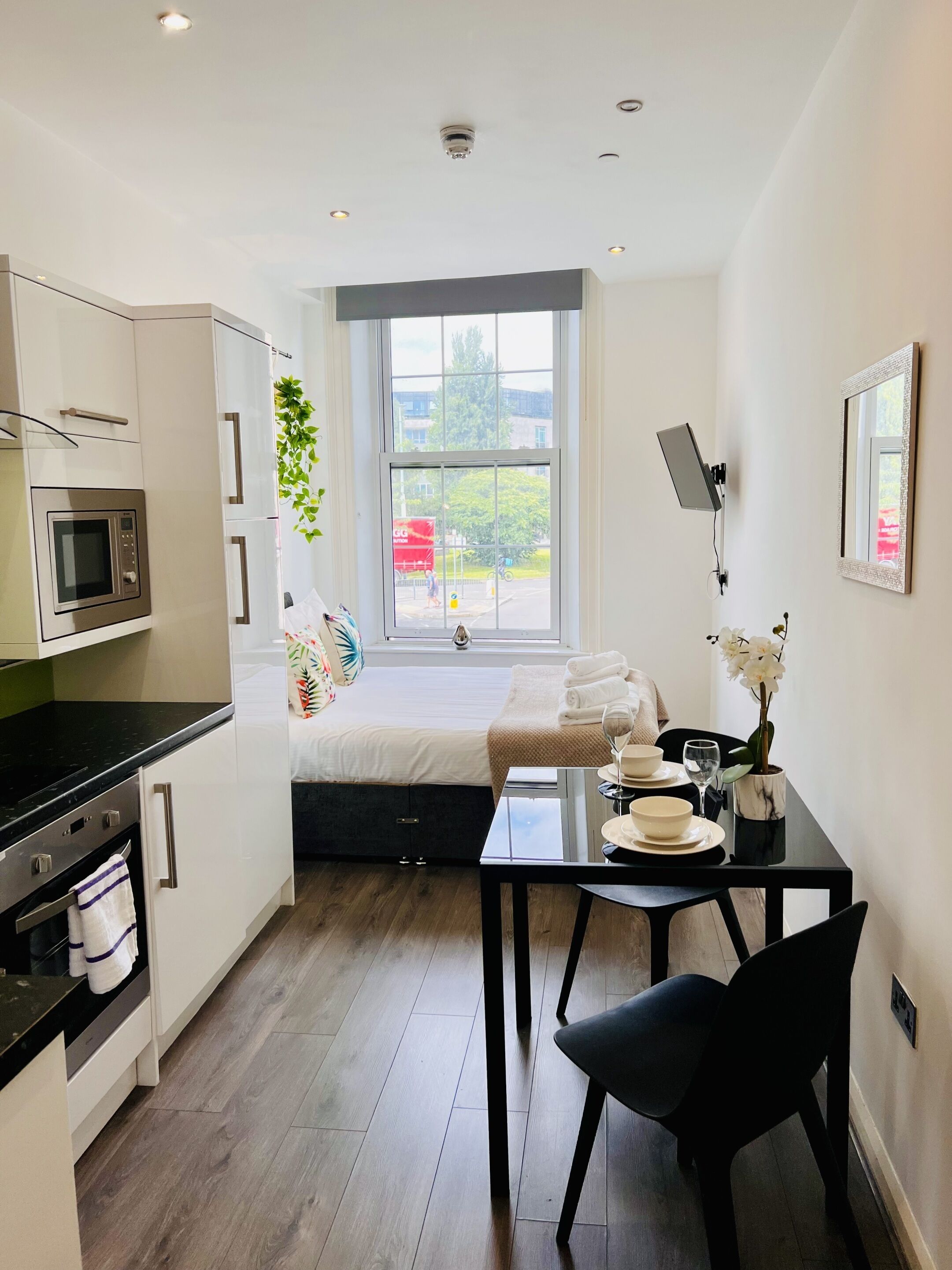 สตูดิโอ, ห้องน้ำในตัว (Double) | 1 ห้องนอน