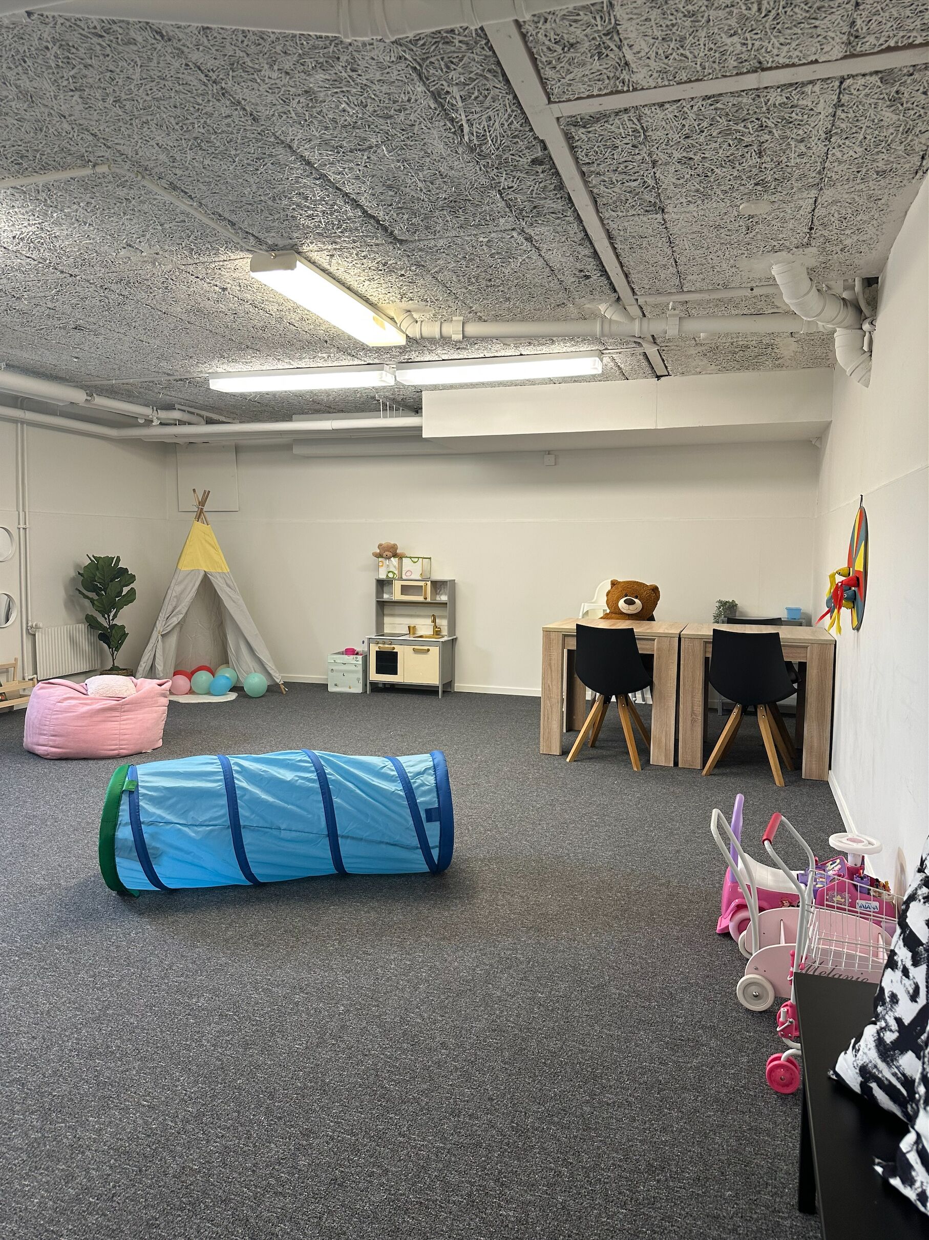 children’s play area – indoor