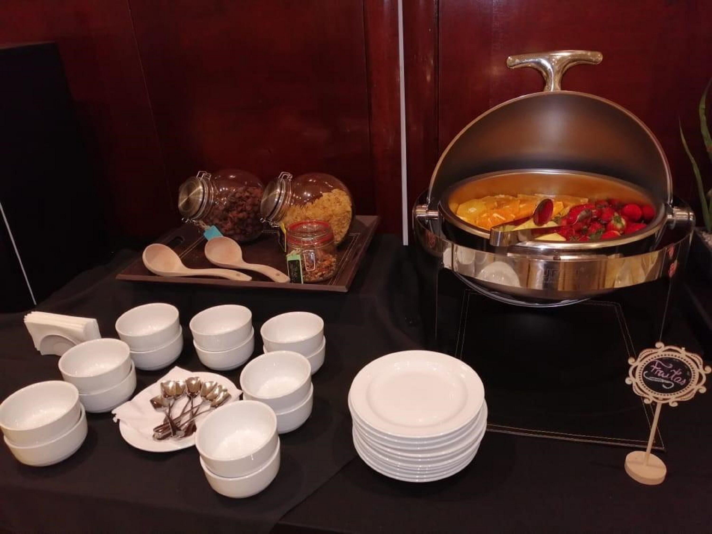 free daily continental breakfast