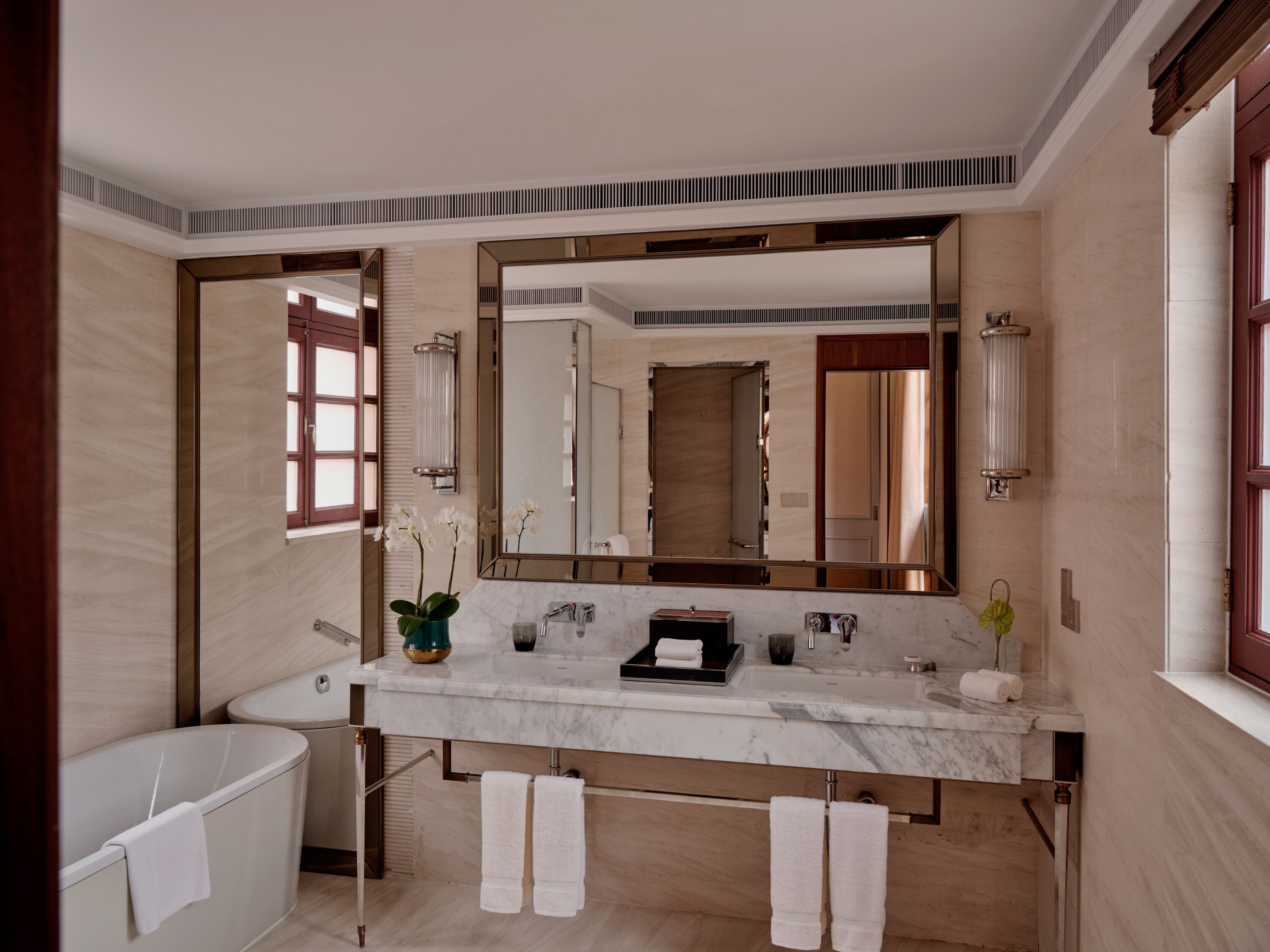 grand villa, 3 bedrooms (shikumen) | bathroom | combined shower/bathtub, designer toiletries, bathrobes, slippers