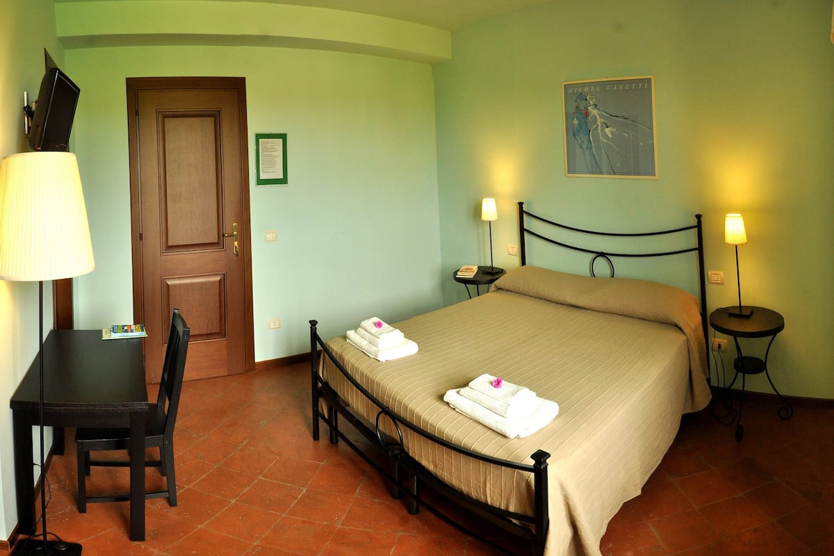 Comfort Double or Twin Room, Garden View | Premium bedding, individually decorated, individually furnished, desk