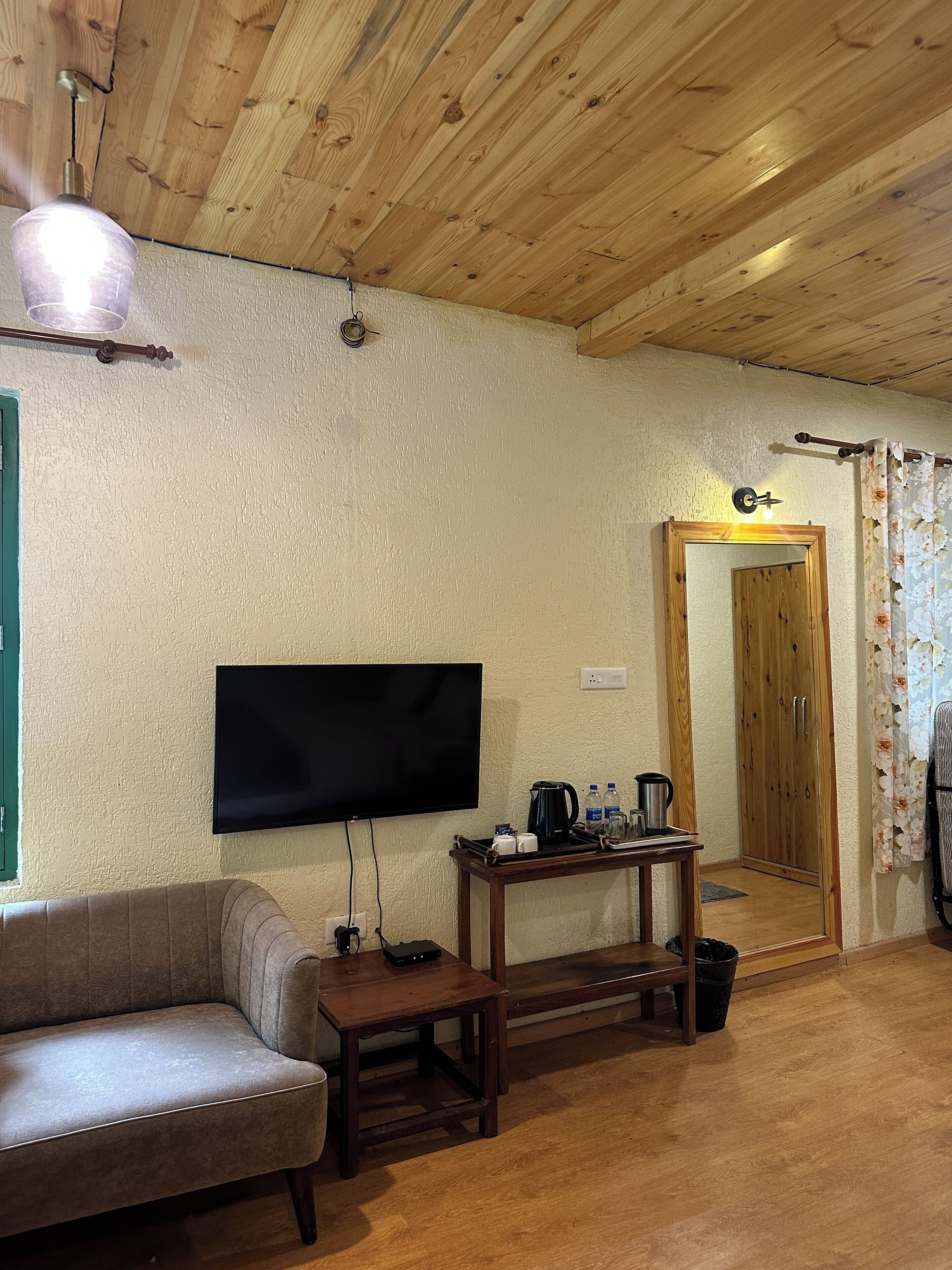 华丽双人房 | 起居区