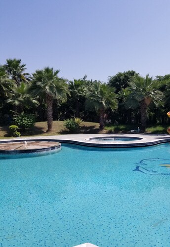 Magsons Resorts