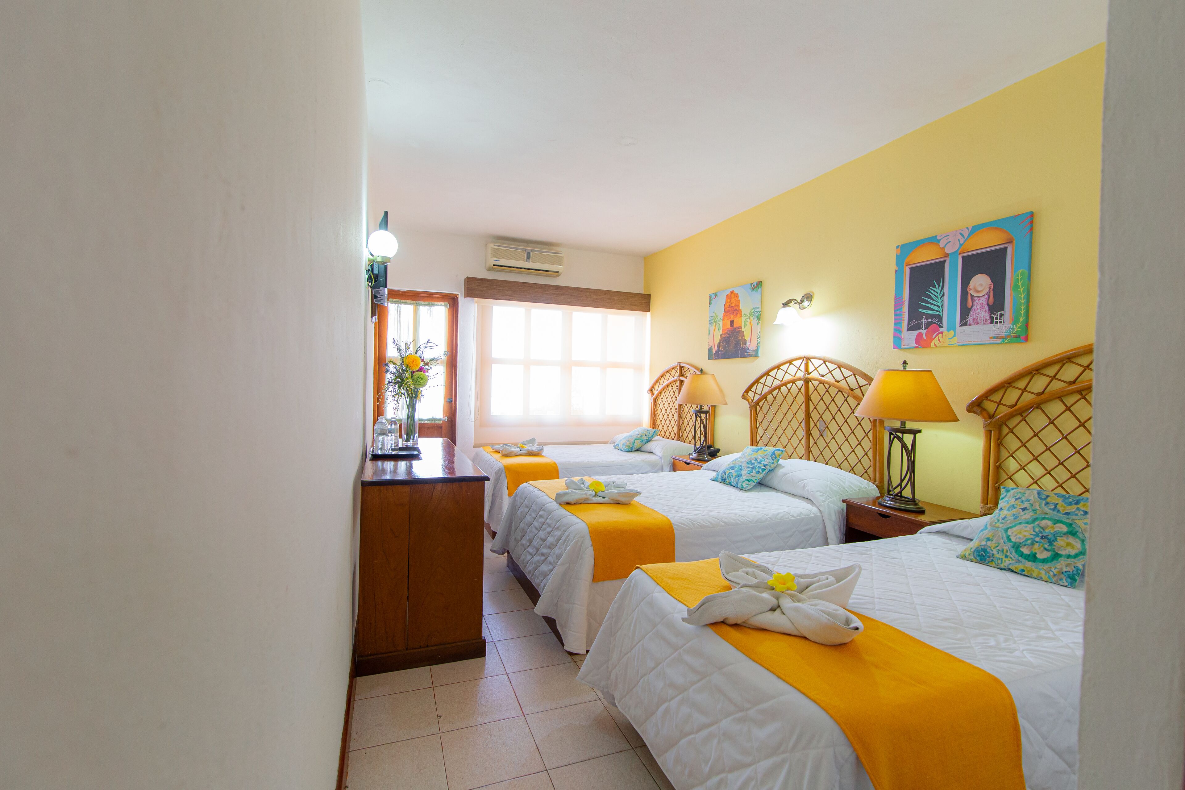 standard double room, 3 double beds | 1 bedroom, in-room safe, desk, free wifi