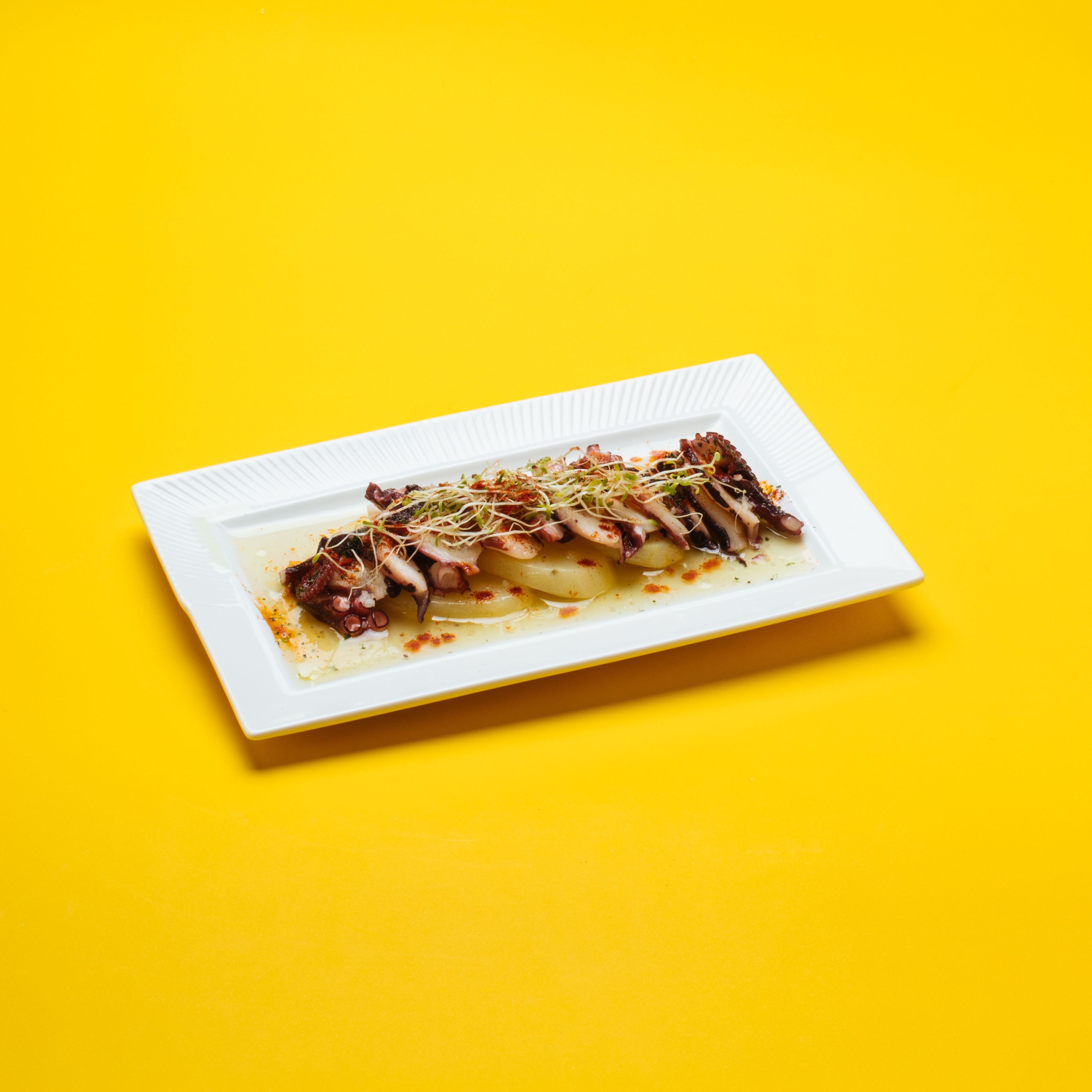 Makanan dan minuman