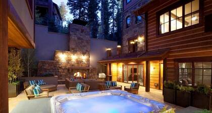 Luxurious Condo - Ski In/Ski Out Access - Close to Gondola - Majestic Views