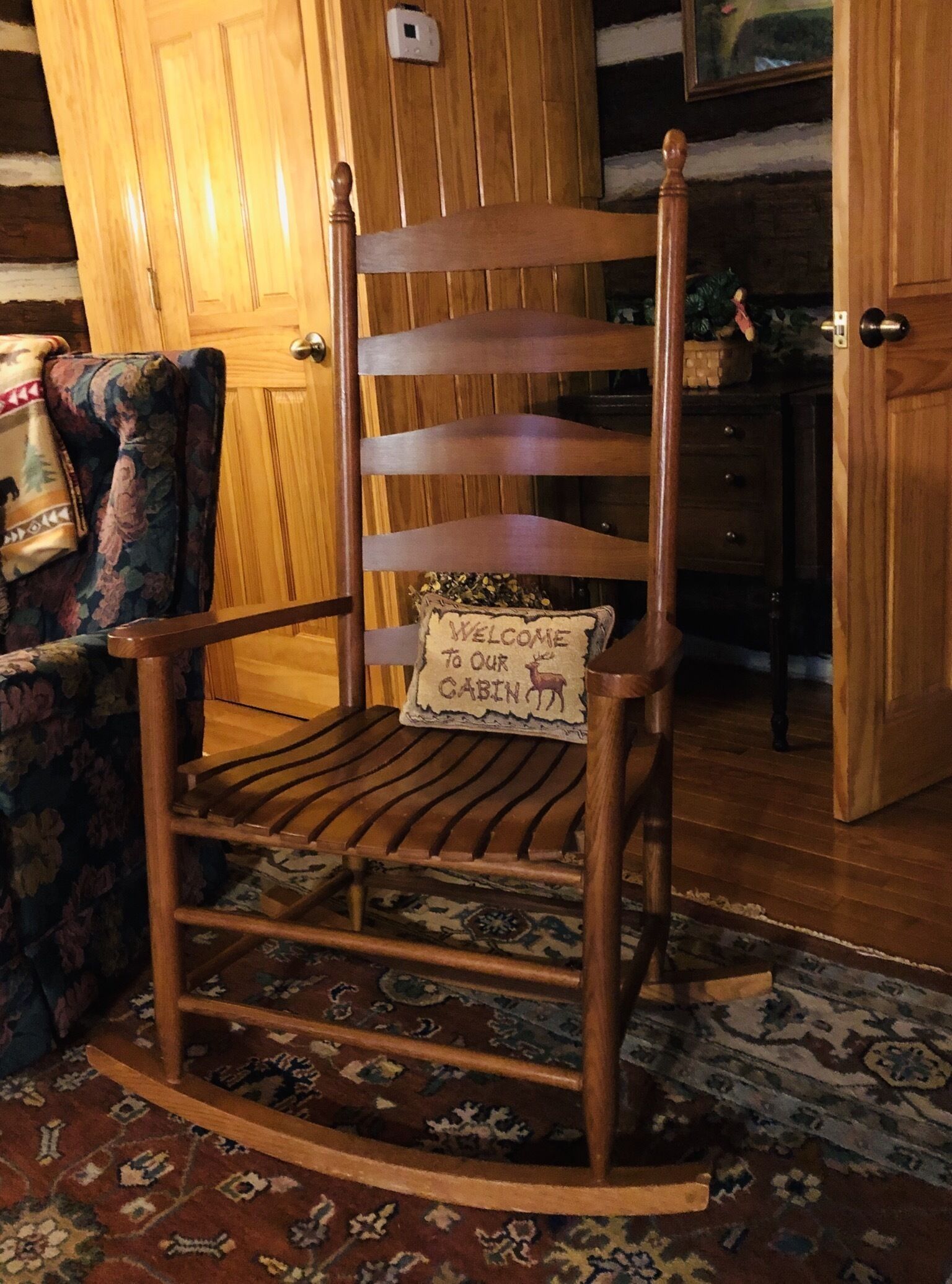 Arbor Lane Cabin - Authentic & Charming Tucked Away Cabin, Yet Near It All. - Mount Airy, NC