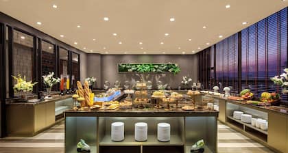 Ramada by Wyndham Liuzhou Luzhai