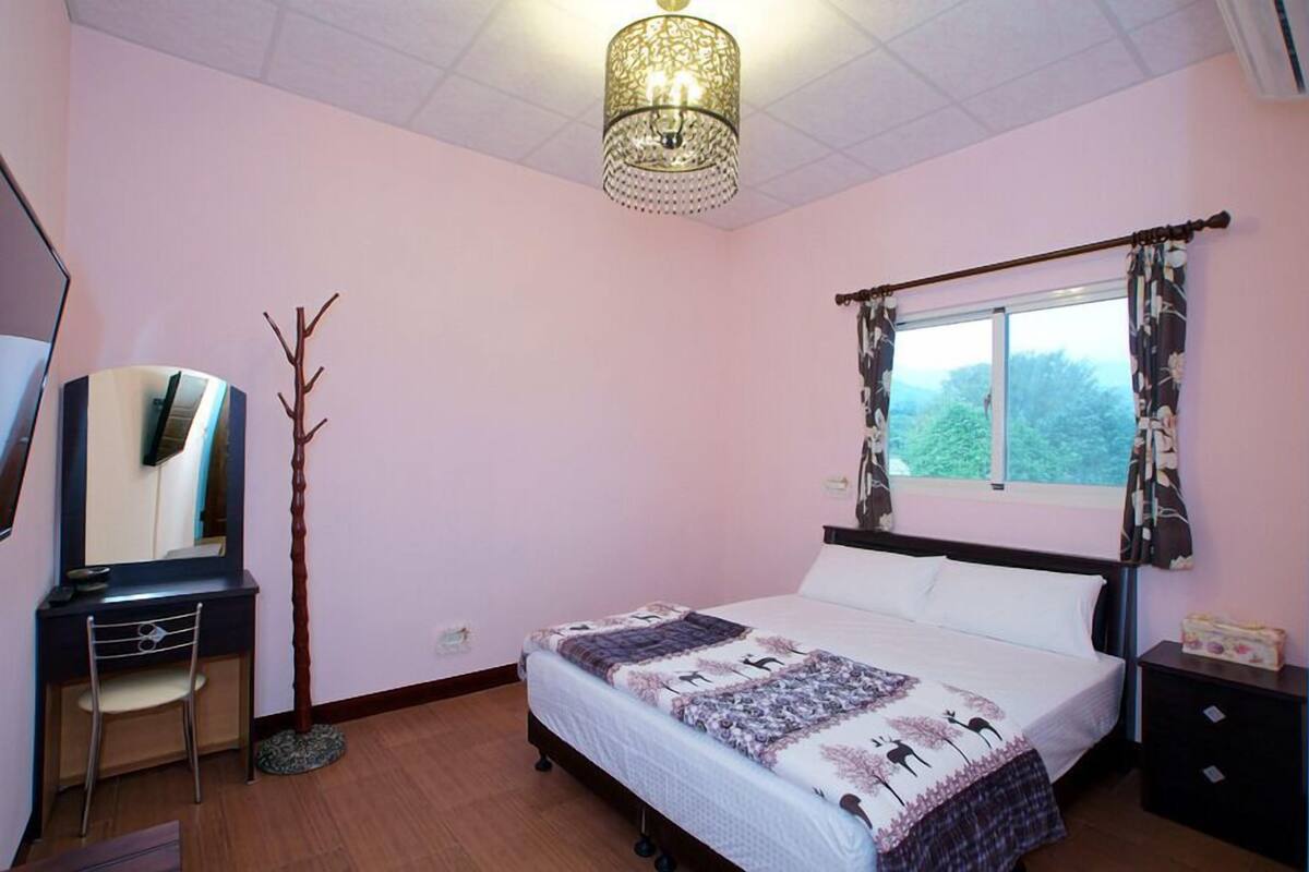 Standard Double Room (Honeymoon) | Desk, soundproofing, free WiFi