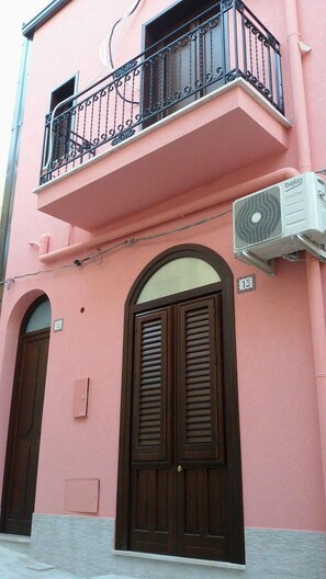 Exterior - Casa di Cecilia (Castellammare del Golfo)