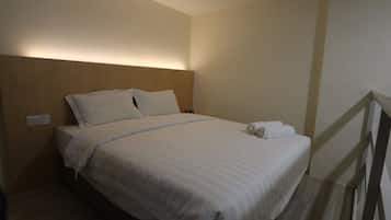 Desk, iron/ironing board, free WiFi, bed sheets
