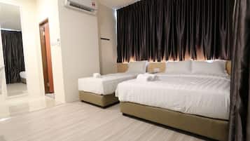 Desk, iron/ironing board, free WiFi, bed sheets
