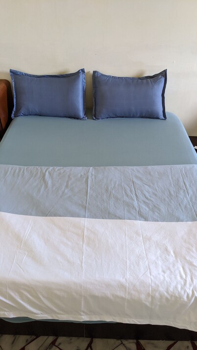 The Lodge for Cyclists - Hostel