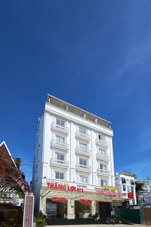 Front of property - Ngoc Nguyen Anh Hotel Da Lat (Xuan Huong - Da Lat)