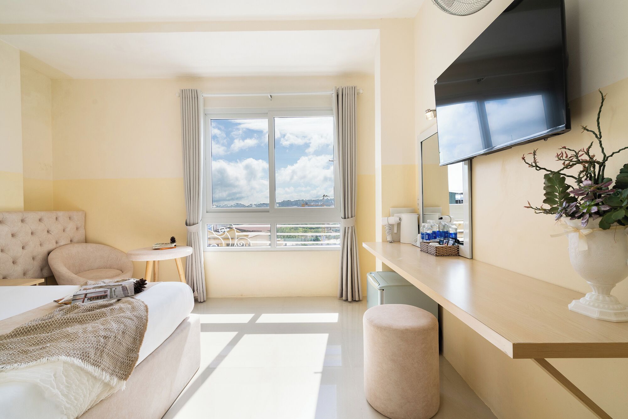 双人房, 城市景观 | 迷你吧、办公桌、隔音、免费 WiFi