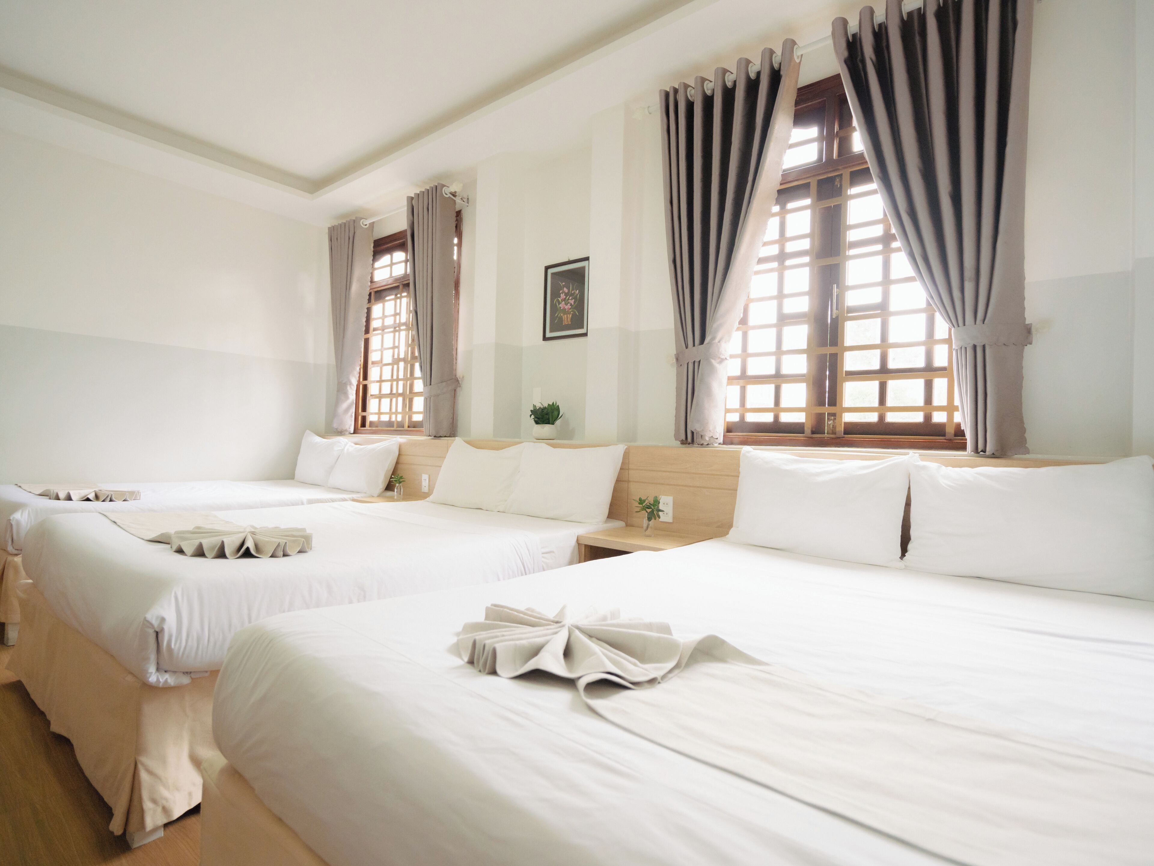 Family Room, Multiple Beds | Minibar, desk, soundproofing, free WiFi