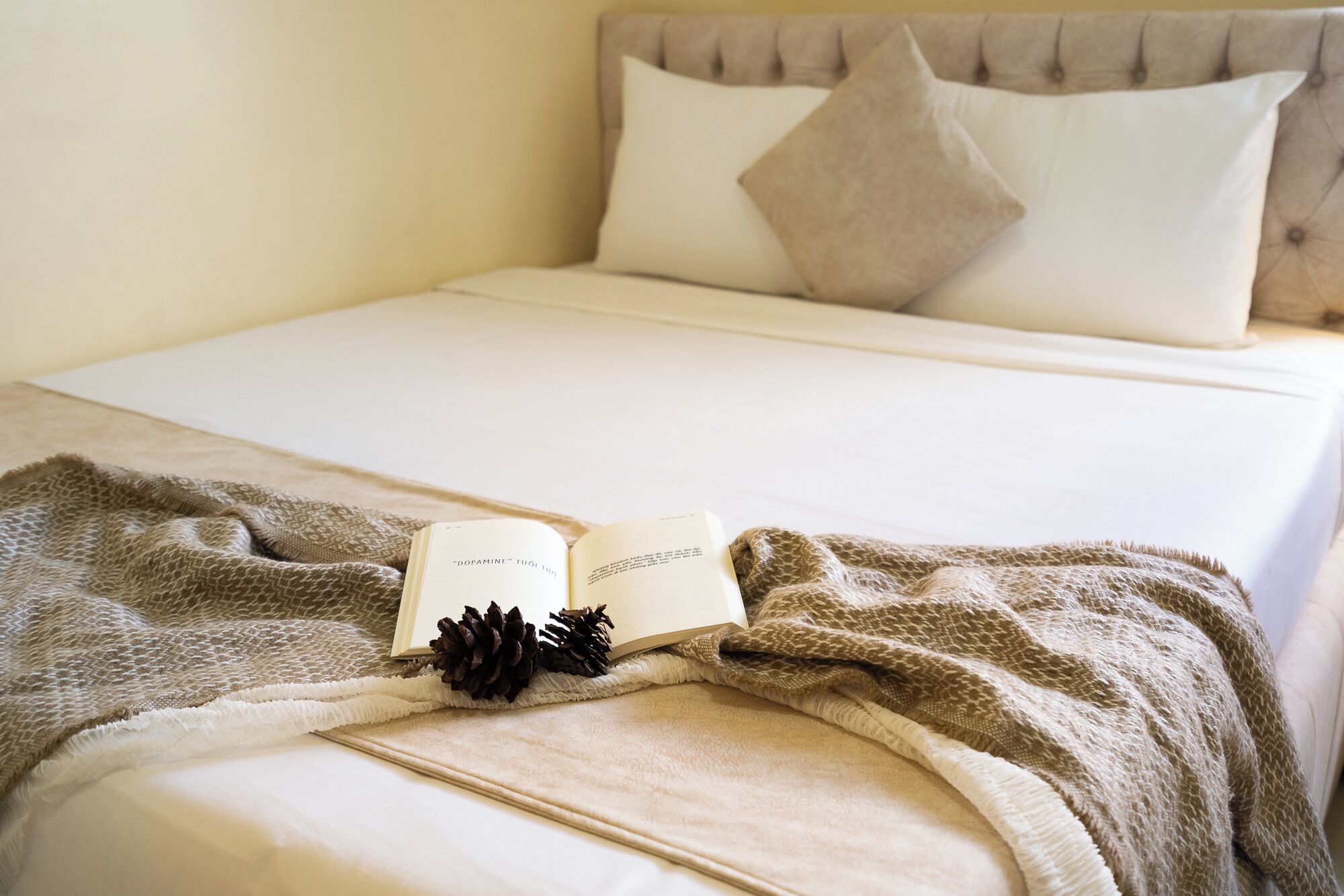 Luxury Quadruple Room | Minibar, desk, soundproofing, free WiFi