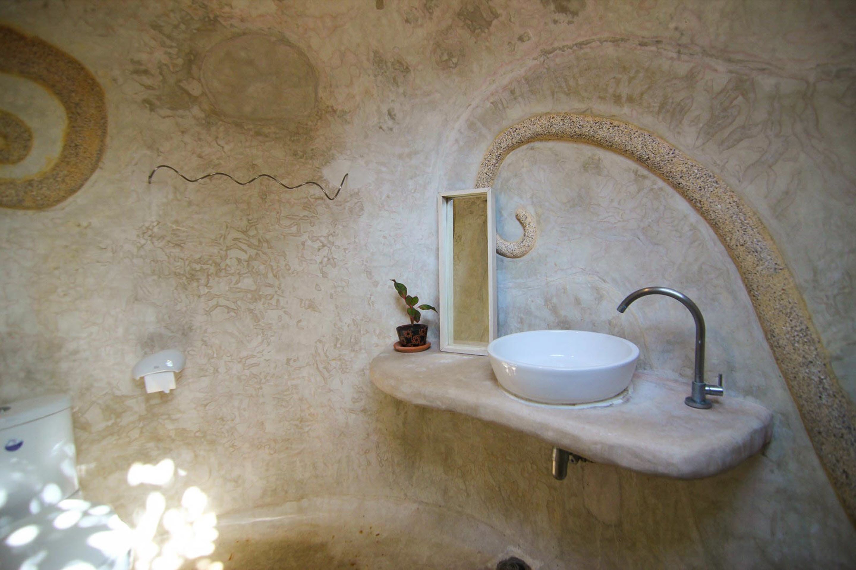 Double Bungalow | Bathroom sink