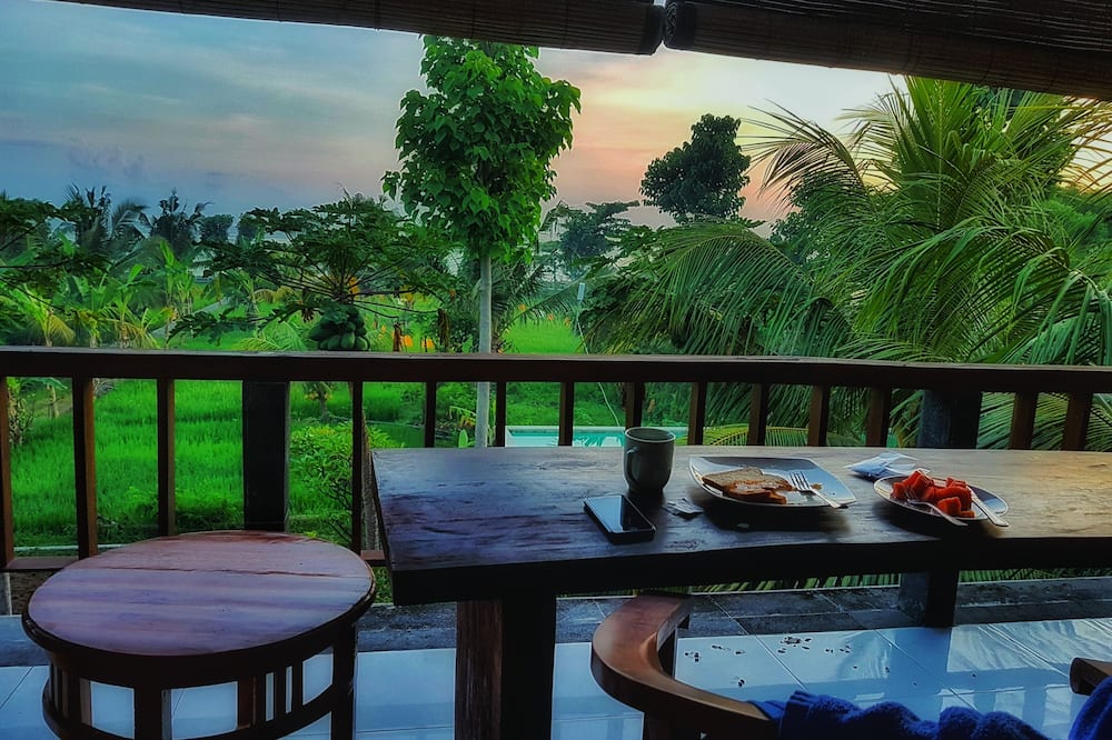 Villa Taman Padi - Virgin Beach, Karangasem, Bali