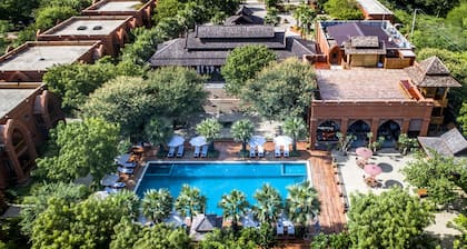 Heritage Bagan Hotel