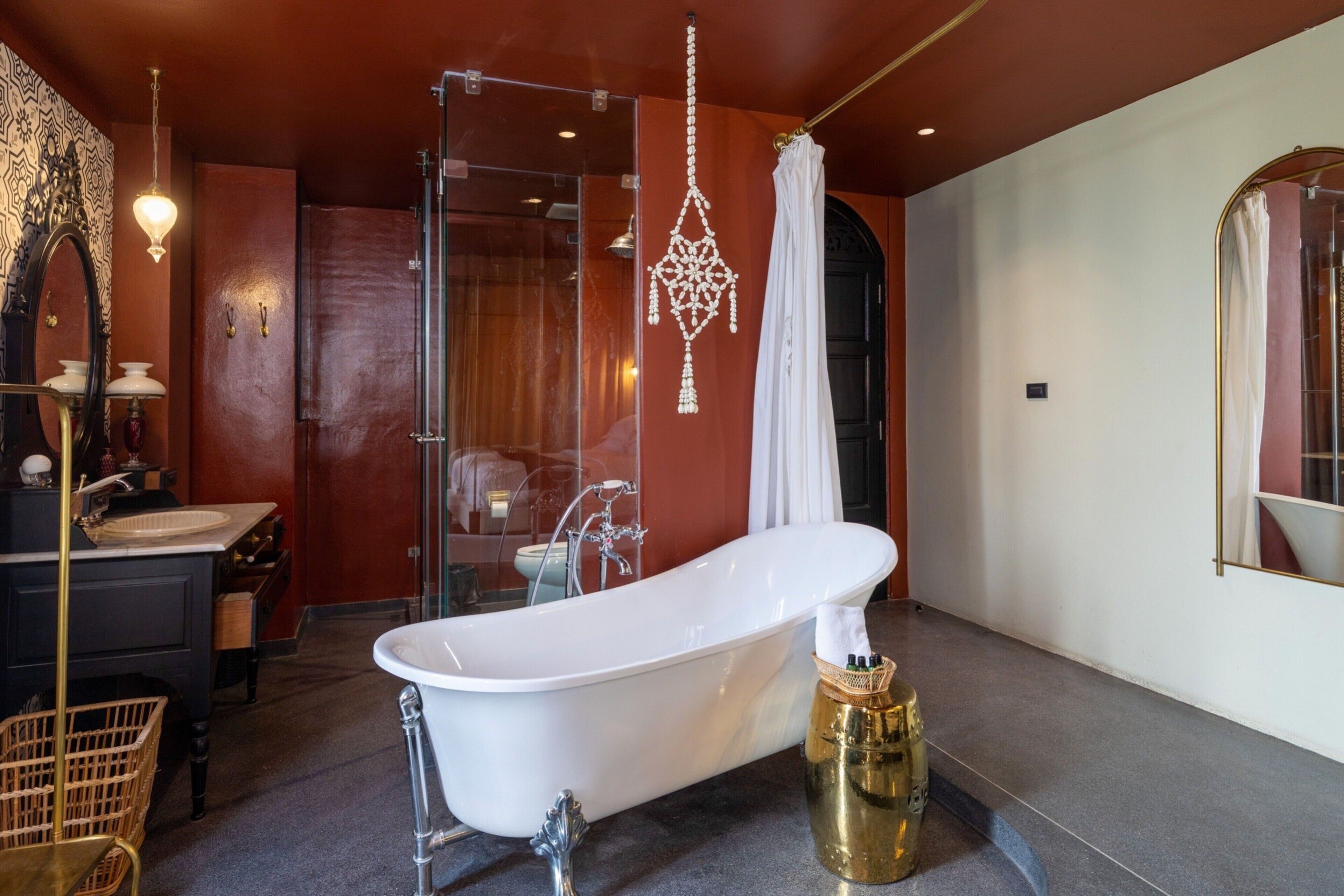 deluxe | bathroom | separate bathtub and shower, deep-soaking bathtub, free toiletries