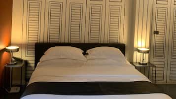 Deluxe | มินิบาร์, ตู้นิรภัยในห้องพัก, ห้องเก็บเสียง, เตียงเสริม/เปล