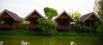 Cozy Resort
