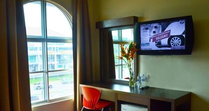 Hotel Lintas Plaza