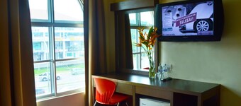 Hotel Lintas Plaza