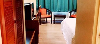 โรงแรมโกลบอล