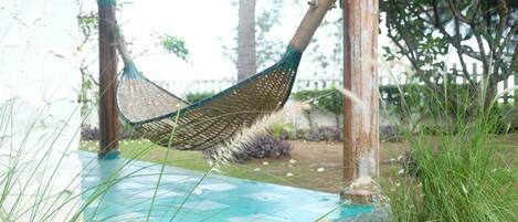 Comfort Villa, 1 Double Bed, Sea View, Beachfront | Living area | TV