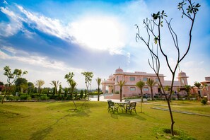 Exterior - Buena Vista Luxury Resort (Jamwa Ramgarh)