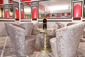 2 bares o lounges, bar junto a la alberca 