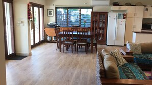 Unclassified image, 3 of 17, button - Santina Apartments (Port Vila)