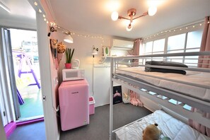 Room (4th Floor Rooftop )