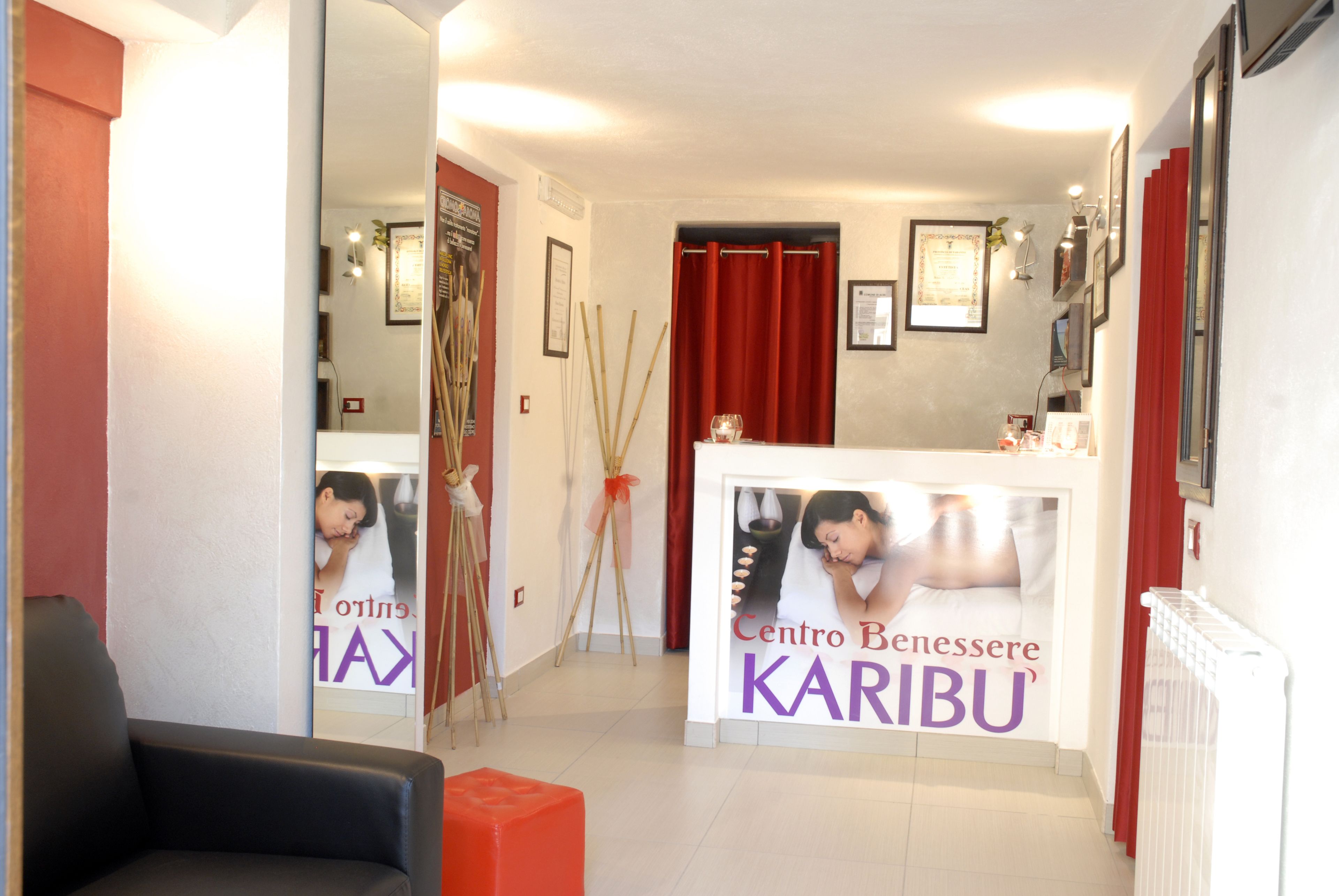 Sauna, Massage- und Behandlungsräume, Maniküre und Pediküre