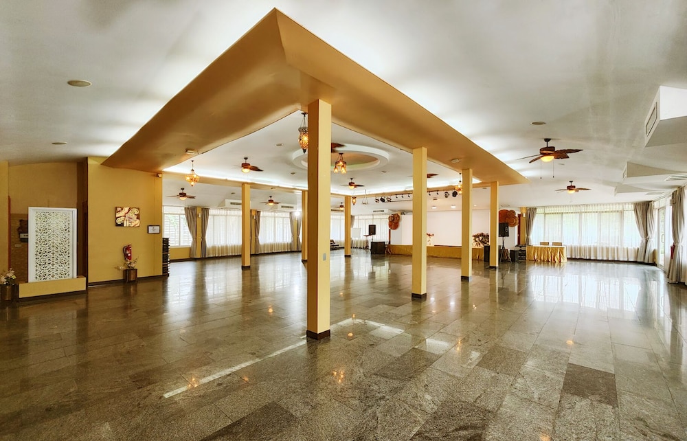 ภูผาผึ้งรีสอร์ท PhuPhaPhung Resort by null