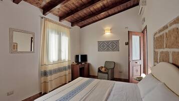 Ropa de cama de alta calidad y minibar