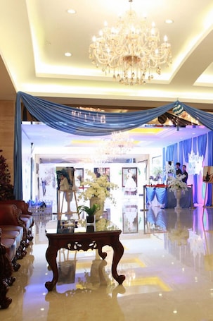 Interior. Zhenbao Holiday Hotel Nanjing Yuhua
