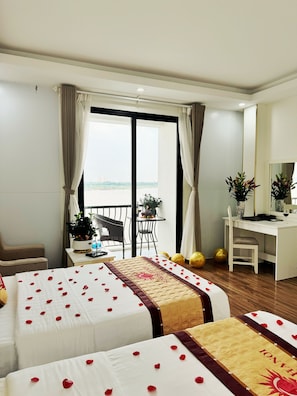 Deluxe kamer, 1 twee- of 2 eenpersoonsbedden | Lakens van Egyptisch katoen, luxe beddengoed, donzen dekbedden