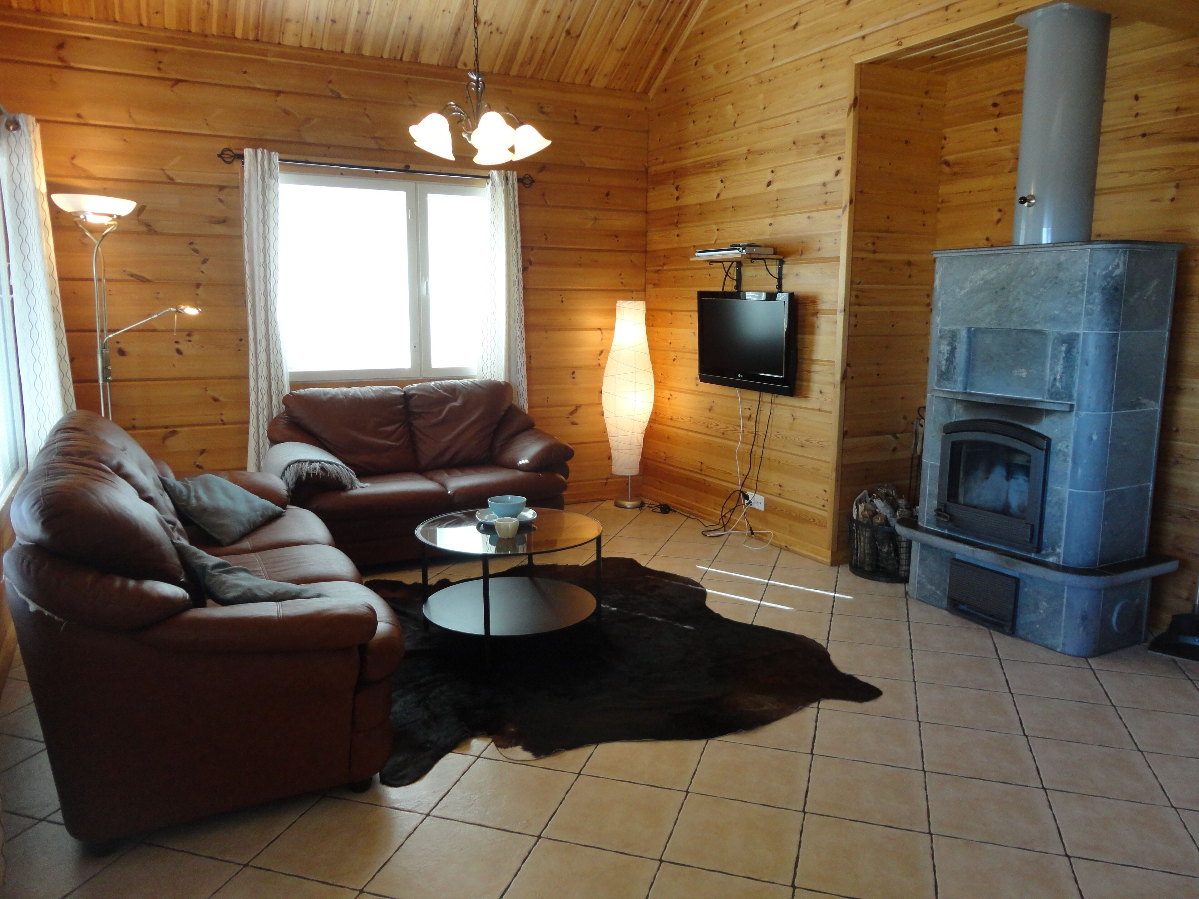 Casa de campo, 3 habitaciones, sauna | Área de sala de estar | Televisión de pantalla plana y reproductor de DVD 