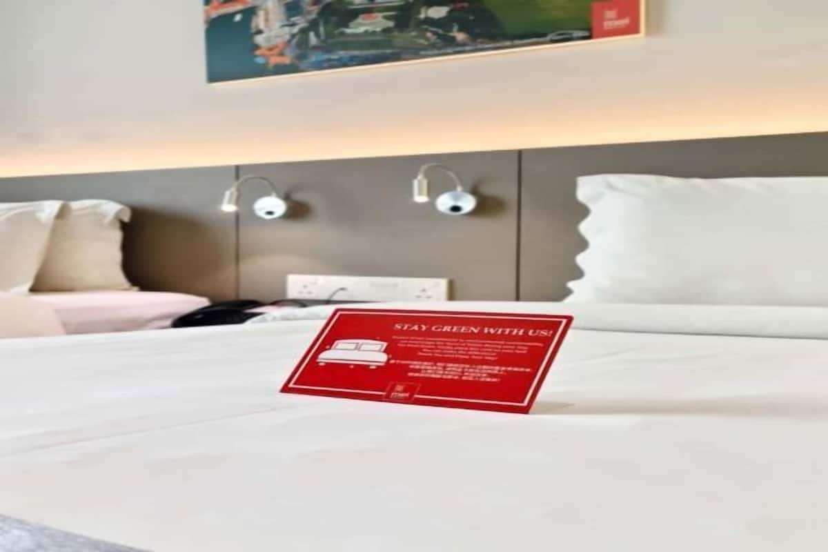 Pengeskab på værelset, skrivebord, strygejern/strygebræt, gratis Wi-Fi