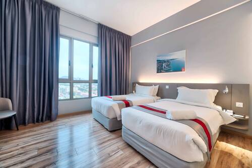 Deluxe Hollywood Twin | View from room