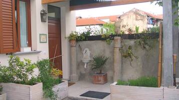 Comfort-Doppel- oder -Zweibettzimmer, mit Bad, Gartenblick (Gelso & Gelsomino) | Außenbereich