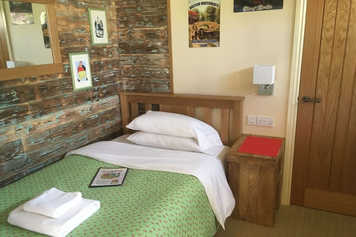 Habitación individual, baño privado (Billy Bunter)