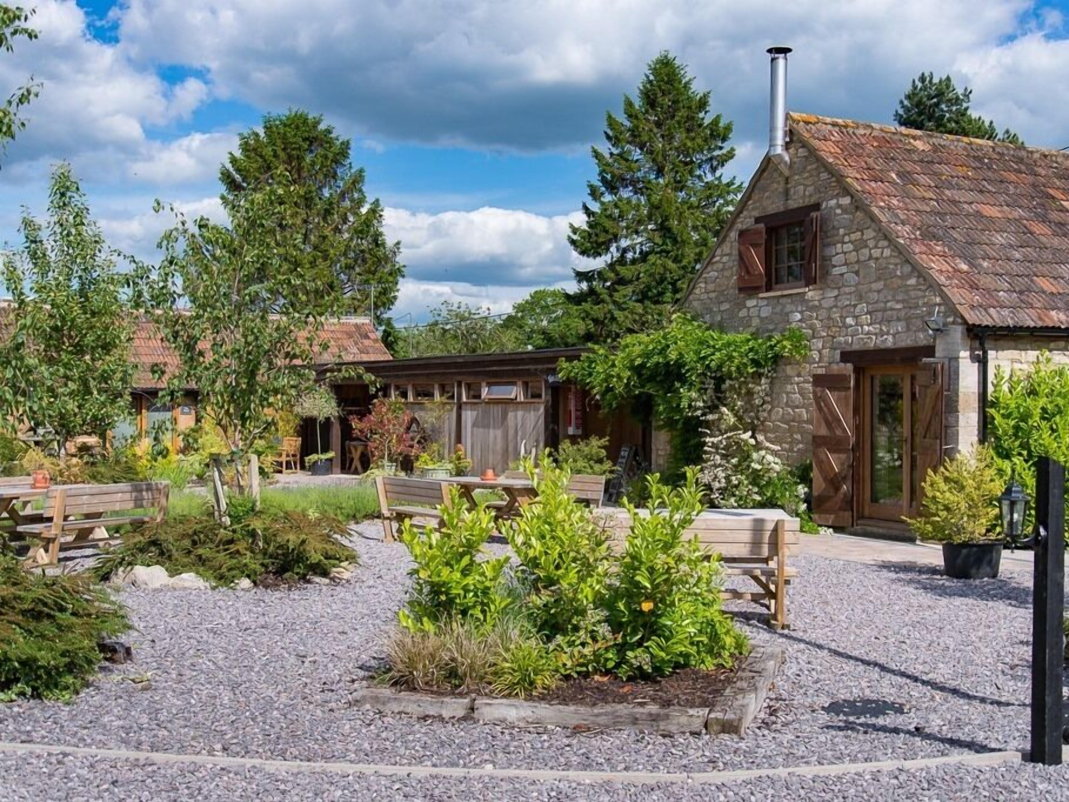 Photo - Widbrook Barns