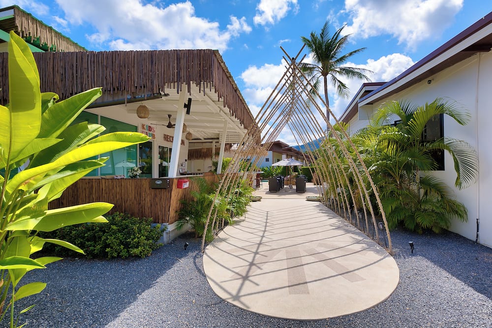 Maya Resort